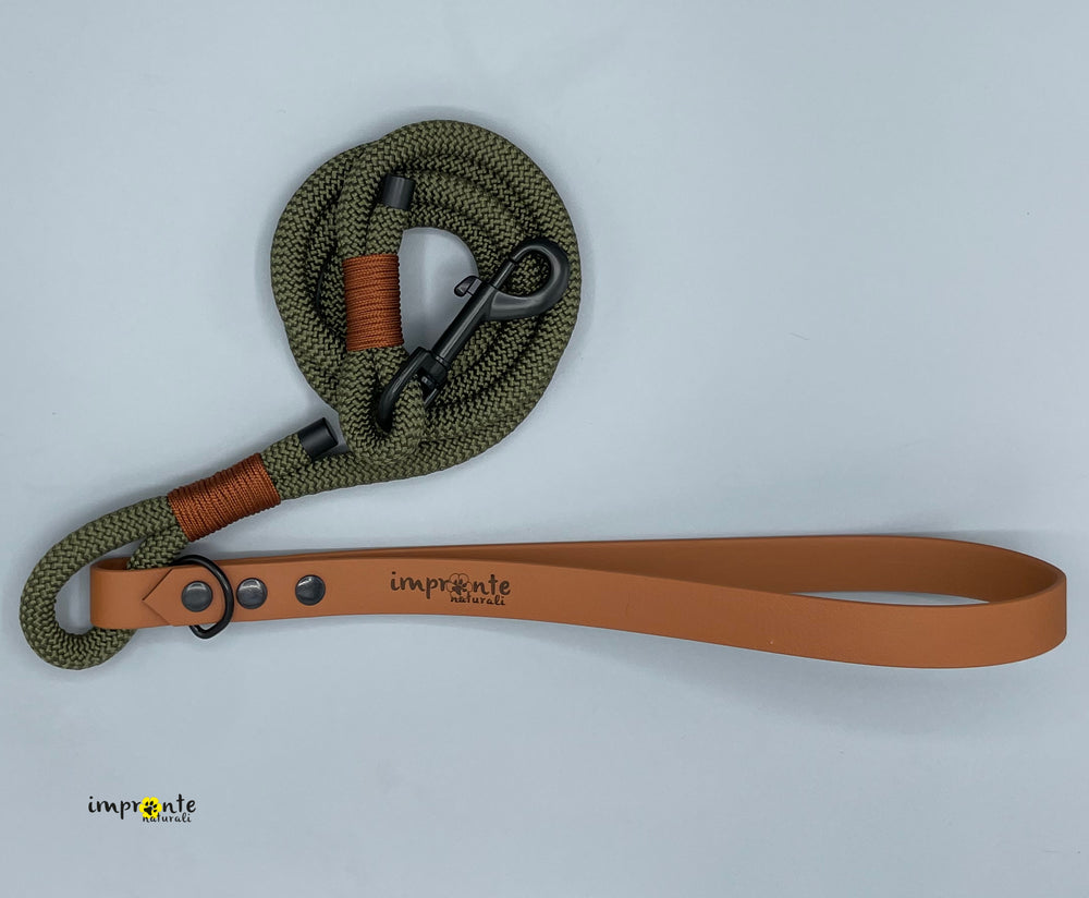 
            
                Load image into Gallery viewer, Guinzaglio Biothane &amp;amp; Paracord
            
        